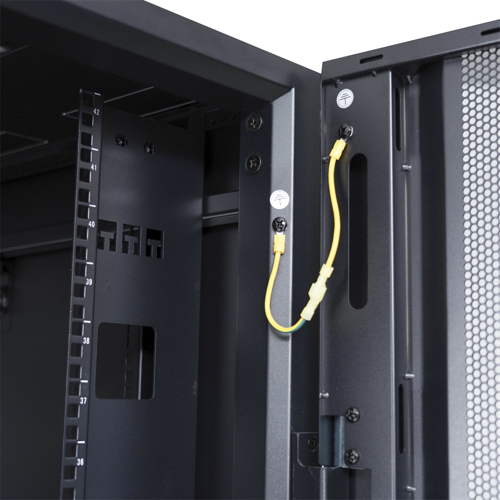 APC8142_0000_图层 13